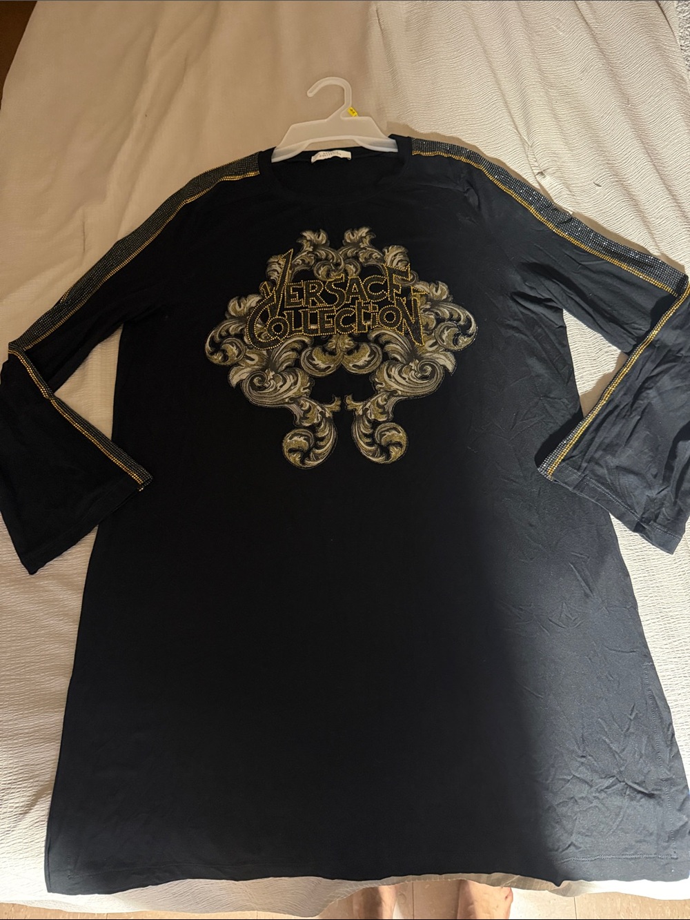 Versace Collection Black and Gold Baroque Long-Sleeve Dress Tee